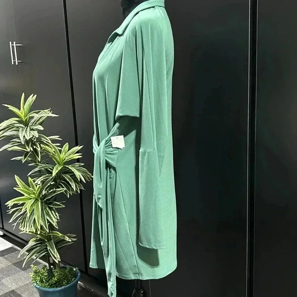 Bar III V-neck collar,loose fit,long sleeve scarf tie belt,ruching,stretch comfy - Picture 3 of 12